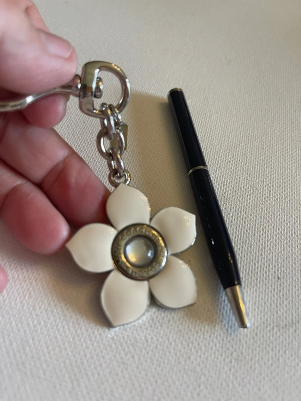 COACH White Enamel Flower Keychain Charm and Coach Pen - Picture 4 of 6